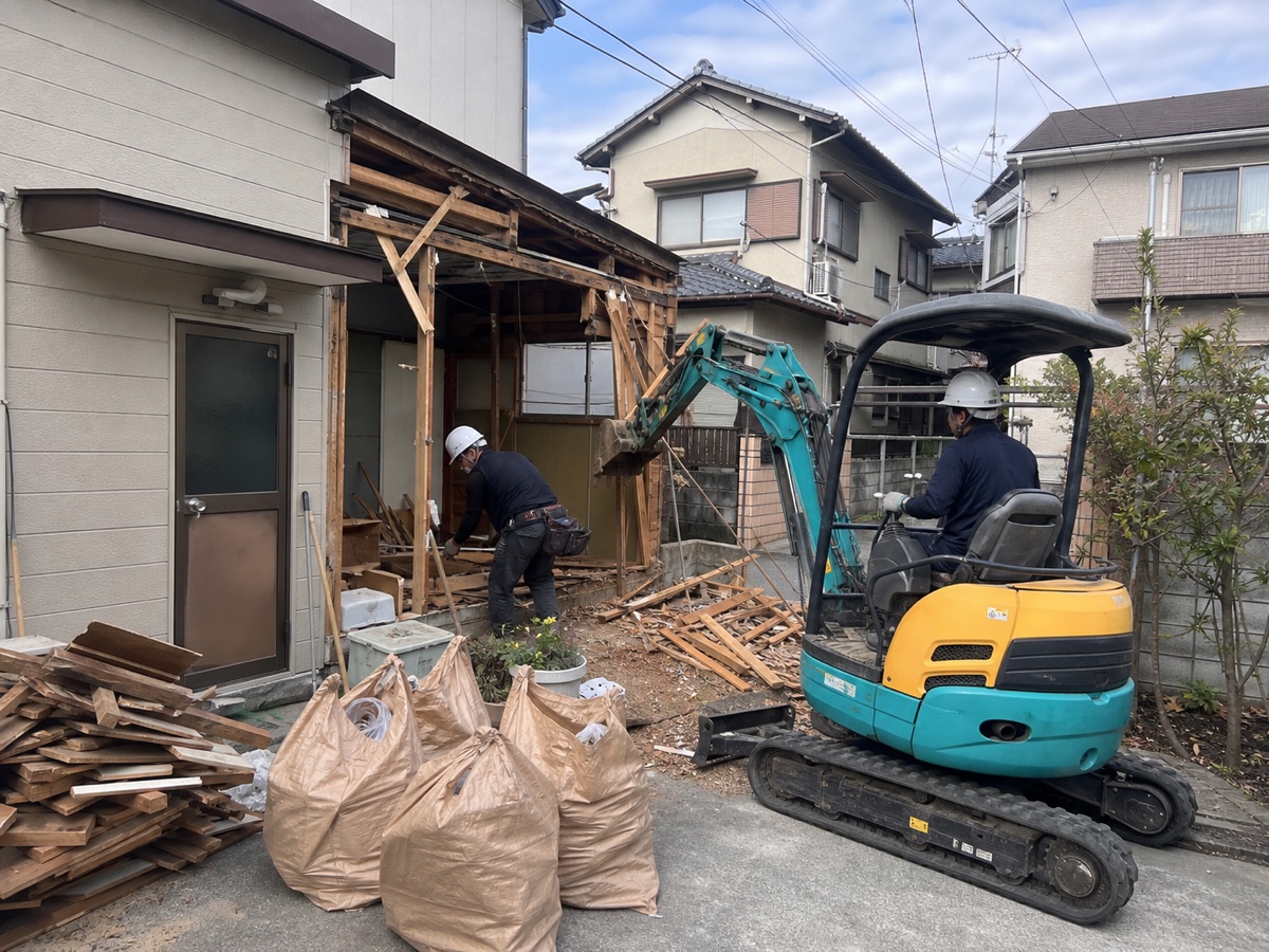 住宅の小規模解体を行う地域の解体業者